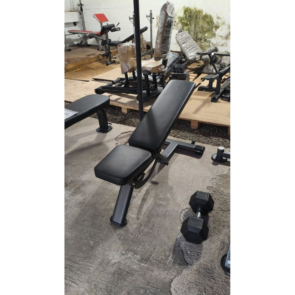 banca_multiposicion_ajustable_foto_real_mma_equipamientos_costa_rica