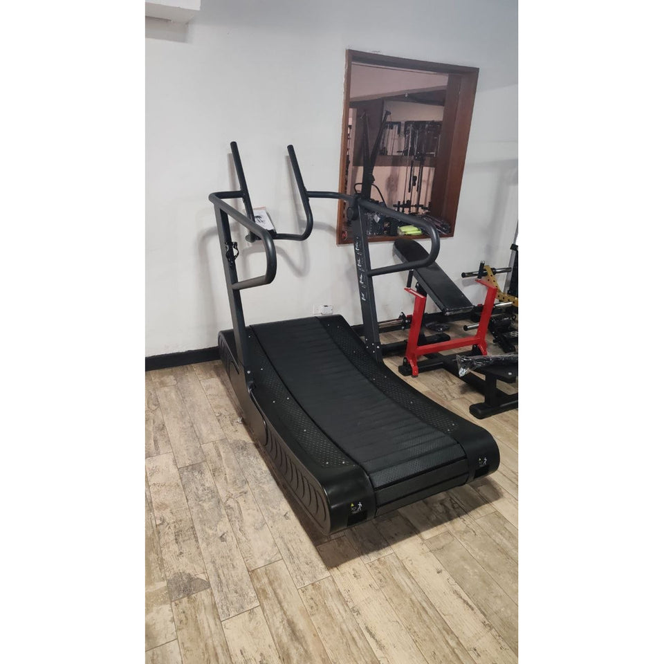 caminadora_curva_manual_aoyufit_foto_real_lateral_mma_equipamientos_costa_rica