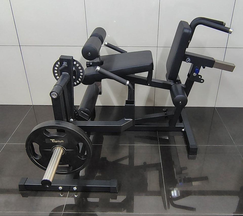 maquina_piernas_3_en_1_extension_flexion_mma_equipamientos_costa_rica_perspectiva_real