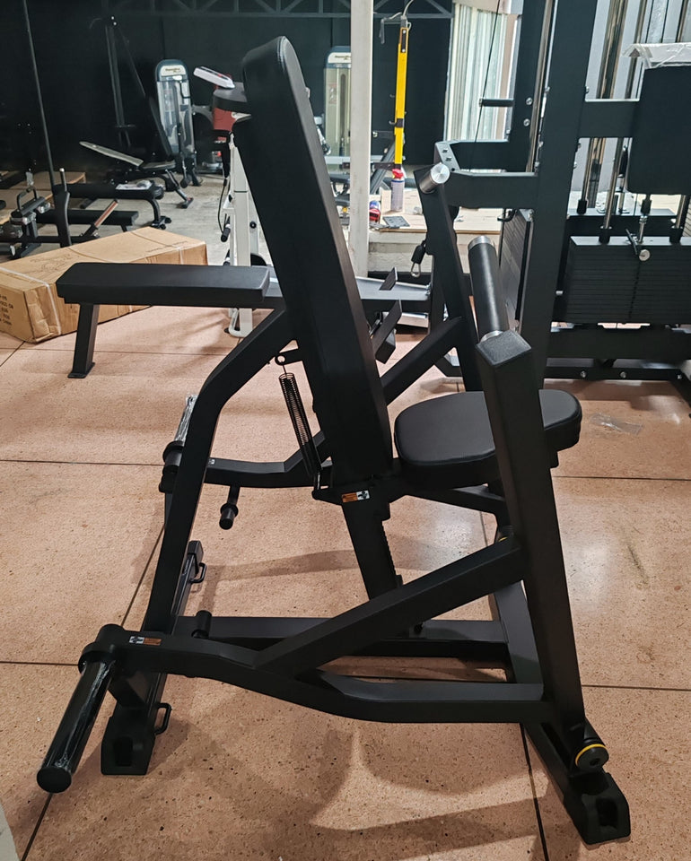 press_pecho_impulse_ifp1201_mma_equipamientos_costa_rica_perspectiva_real