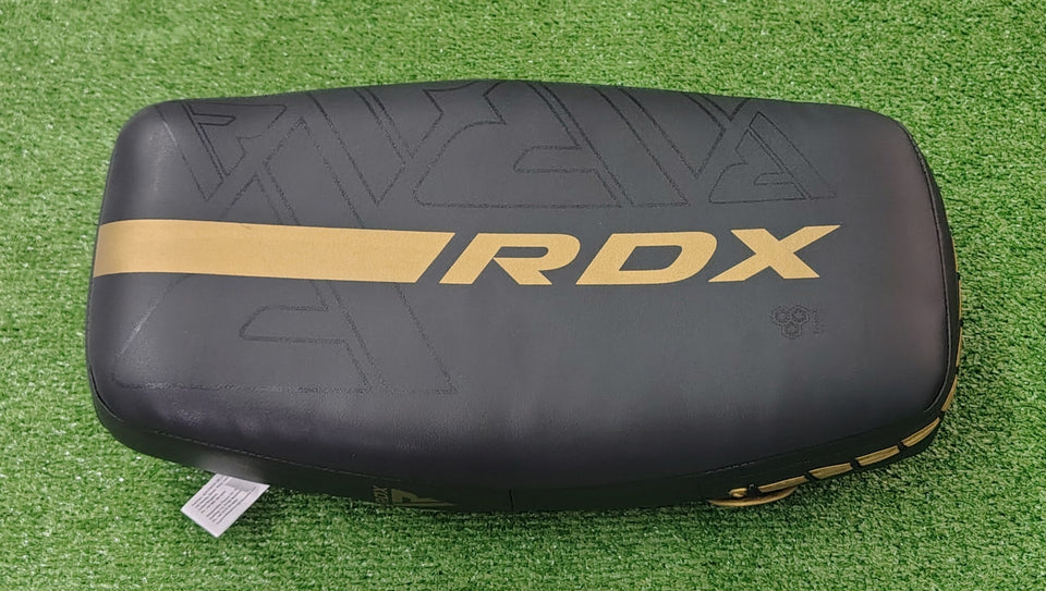 RDX Thai Pad F6 Kara foto real de MMA Equipamientos CR