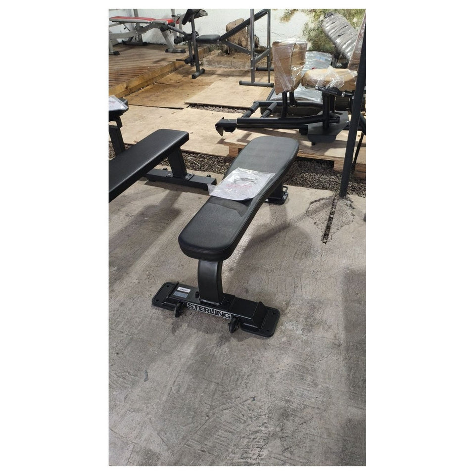 sl7035_banca_plana_sterling_con_ruedas_foto_real_mma_equipamientos_costa_rica